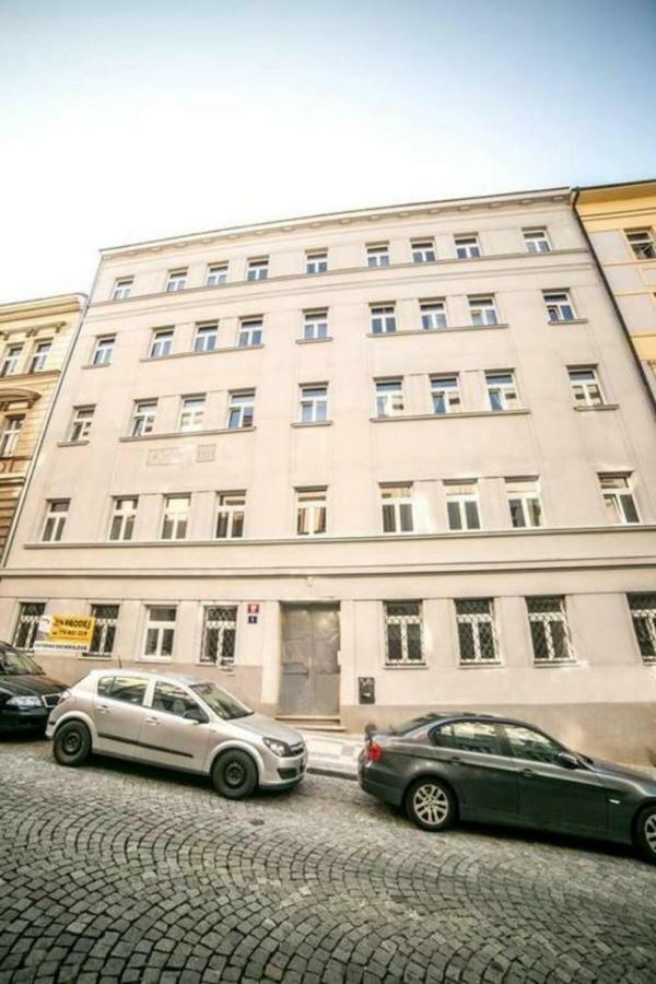 Prague Friendly Apartments In Прага Екстер'єр фото